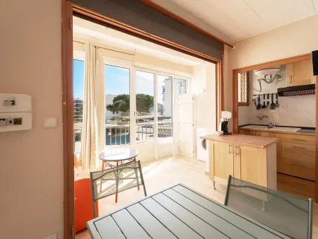 Studio 25m² à Roses, à quelques pas de la mer : photo 4