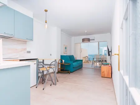 Appartement 45m² vue mer, grande terrasse à Roses : photo 6