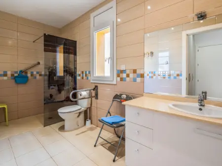 Appartement bord de mer Empuriabrava, accès direct plage : photo 15
