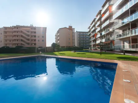 Appartement 6 pers. à Roses avec piscine et parking : photo 2