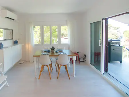 Appartement 85 m² vue mer et montagne à 250m plage : photo 2