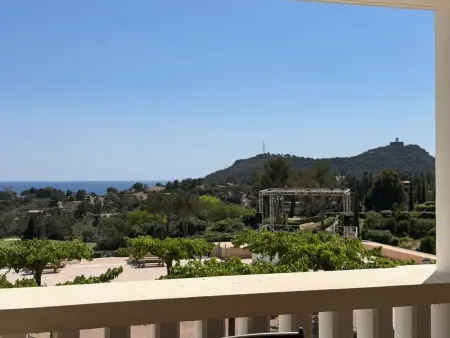 Appartement 2 pièces vue mer et piscine à Agay : photo 10