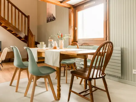Duplex 6 pers. aux Carroz, cuisine équipée et mezzanine : photo 7