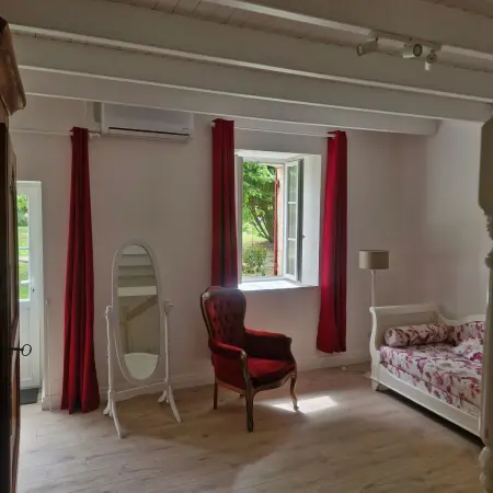 Maison plain-pied avec jardin clos à Villars-en-Pons, 4 personnes : photo 16