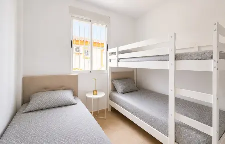 Appartement lumineux 2 chambres, piscine et tennis à Orihuela Costa : photo 19