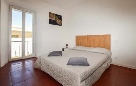 Appartement rénové 65 m² à 300 m de la plage : photo 13