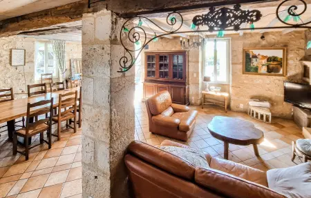 Maison 5 chambres, piscine et jardin à Castet-Arrouy : photo 4