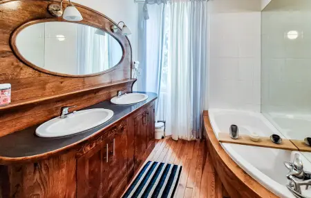 Maison 5 chambres, piscine et jardin à Castet-Arrouy : photo 19
