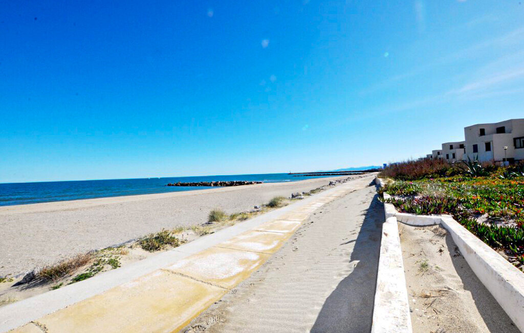 Maison 6 pers. à Canet-en-Roussillon, 1ère rangée plage - Photo 5