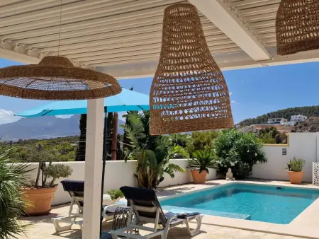 Villa moderne, animaux et clim - vue montagne, Villa 4 personnes à Altea - Photo 2