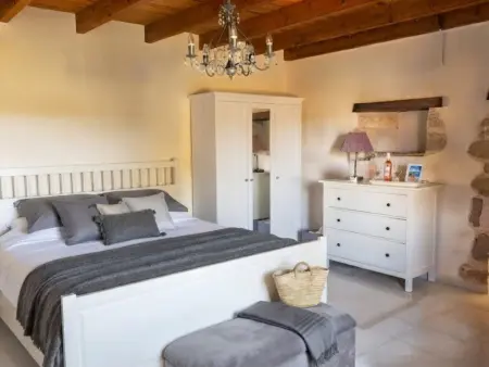 Maison charentaise avec bain de spa privé, 6 pers., La Villedieu : photo 3
