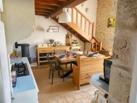 Maison charentaise avec bain de spa privé, 6 pers., La Villedieu : photo 12