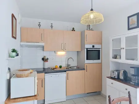 Le Bouvier - Appartement 2 pièces à 300 m de la mer : photo 11