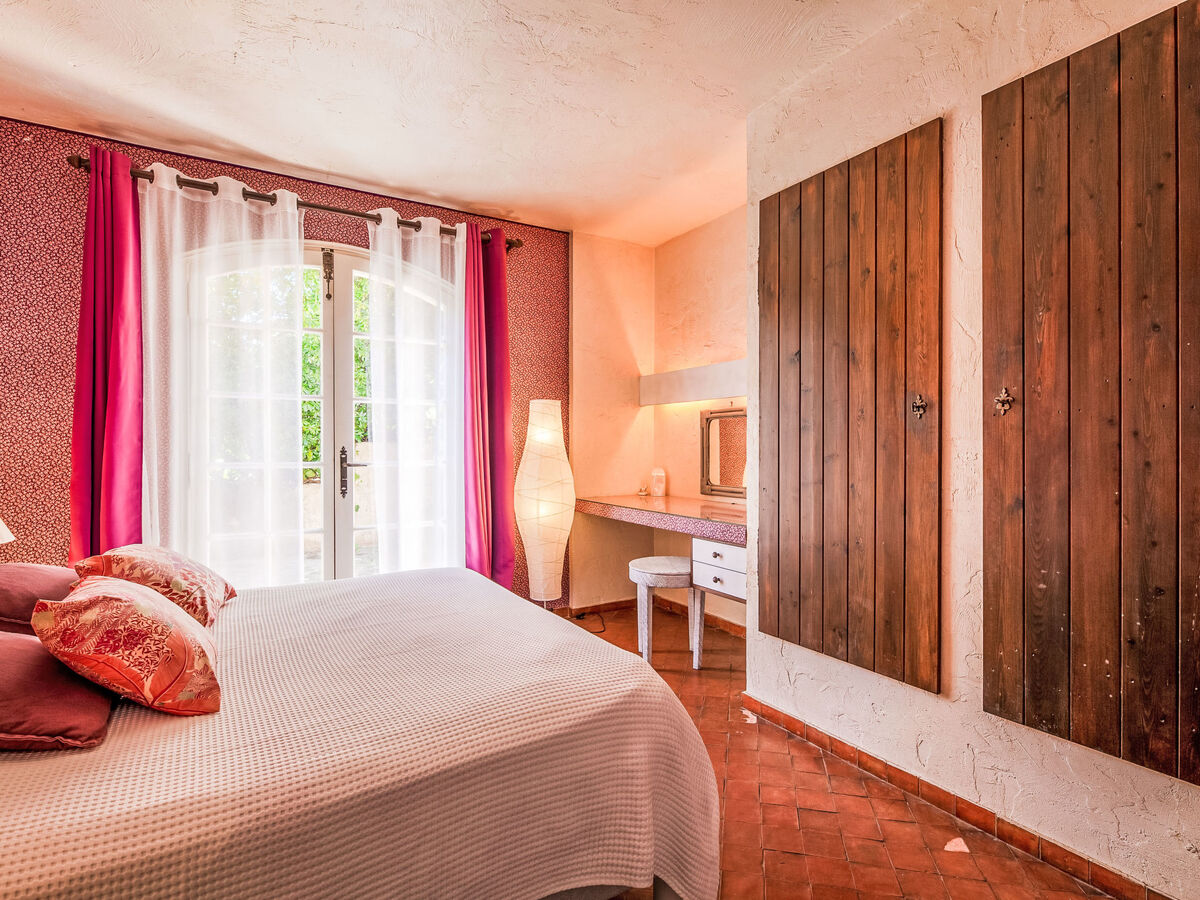 Les Boissines – Maison 5 chambres, piscine à 200 m de la plage - Photo 30