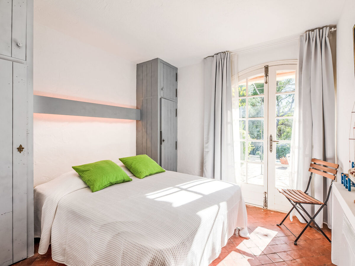 Les Boissines – Maison 5 chambres, piscine à 200 m de la plage - Photo 33