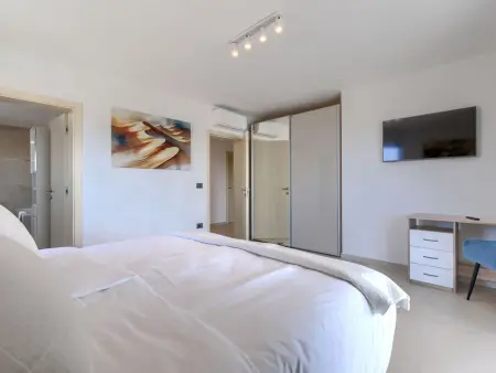 Villa Avona, maison moderne avec piscine chauffée à Tar : photo 49