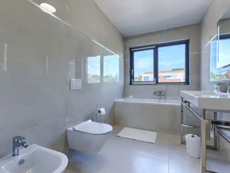 Villa Delora : maison moderne avec piscine chauffée à Tar : photo 14