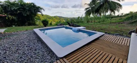 Location maison à Le Vauclin, Charmante maison avec piscine à Le Vauclin