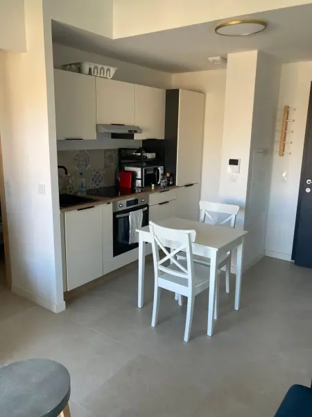 Location appartement à Bastia, Cozy studio à Bastia - 30 m² - Proche de la plage