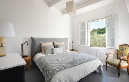 Maison rénovée 3 chambres, centre de La Couarde, 650m plage : photo 9