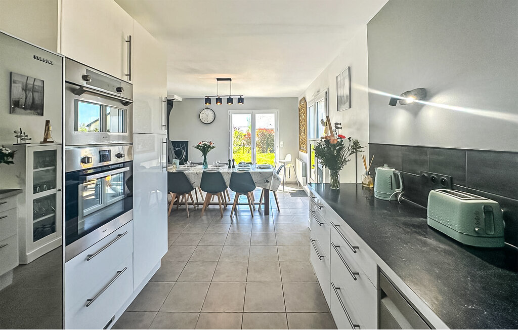 Maison 4 chambres avec jardin 850 m² au Vivier-sur-Mer - Photo 6