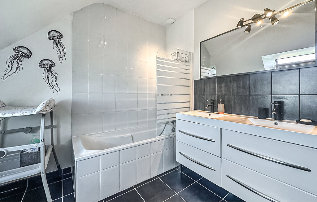 Maison 4 chambres avec jardin 850 m² au Vivier-sur-Mer - Photo 21