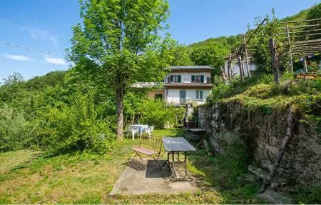 Maison rustique Rezzoaglio, 6 pers., poêle à bois : photo 1