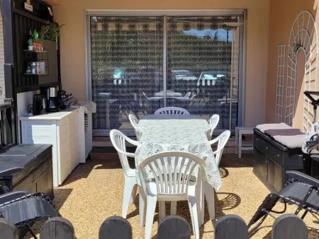 Studio 18m² terrasse équipée, piscine à Bormes : photo 1