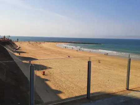 Appartement Huerta del Obispo, patio 64m² à Cádiz : photo 44