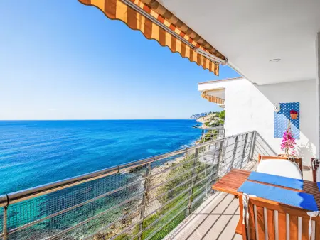 Al Mar, appartement vue mer à 20 m de la plage : photo 2