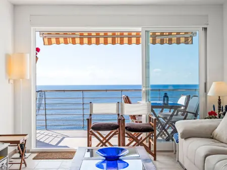 Al Mar, appartement vue mer à 20 m de la plage : photo 3