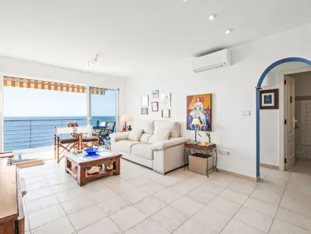 Al Mar, appartement vue mer à 20 m de la plage : photo 8