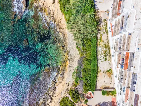 Al Mar, appartement vue mer à 20 m de la plage : photo 27