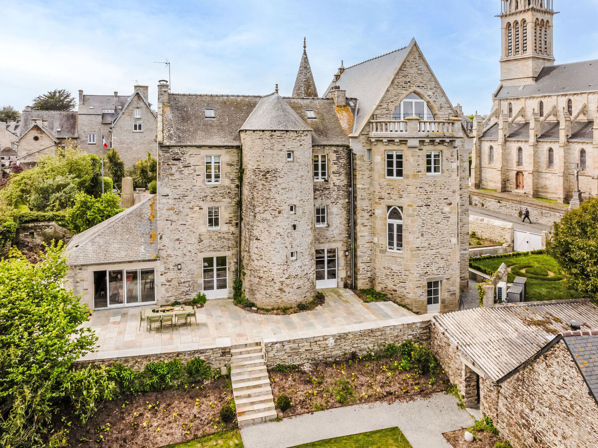Domaine de Saint Cast, gîte 7 chambres à 1 km de la mer - Photo 1