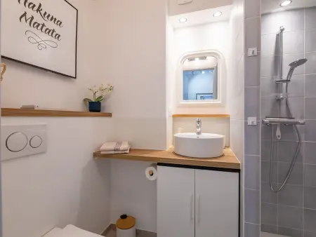 La Perle Rosel – Studio 25 m² vue mer aux Issambres : photo 14