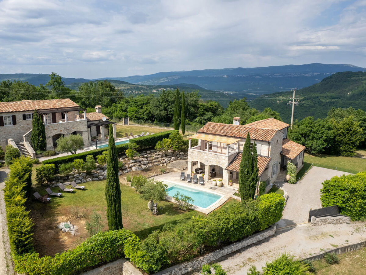 Maison Habibi à Buzet : piscine privée et 2 hectares - Photo 35