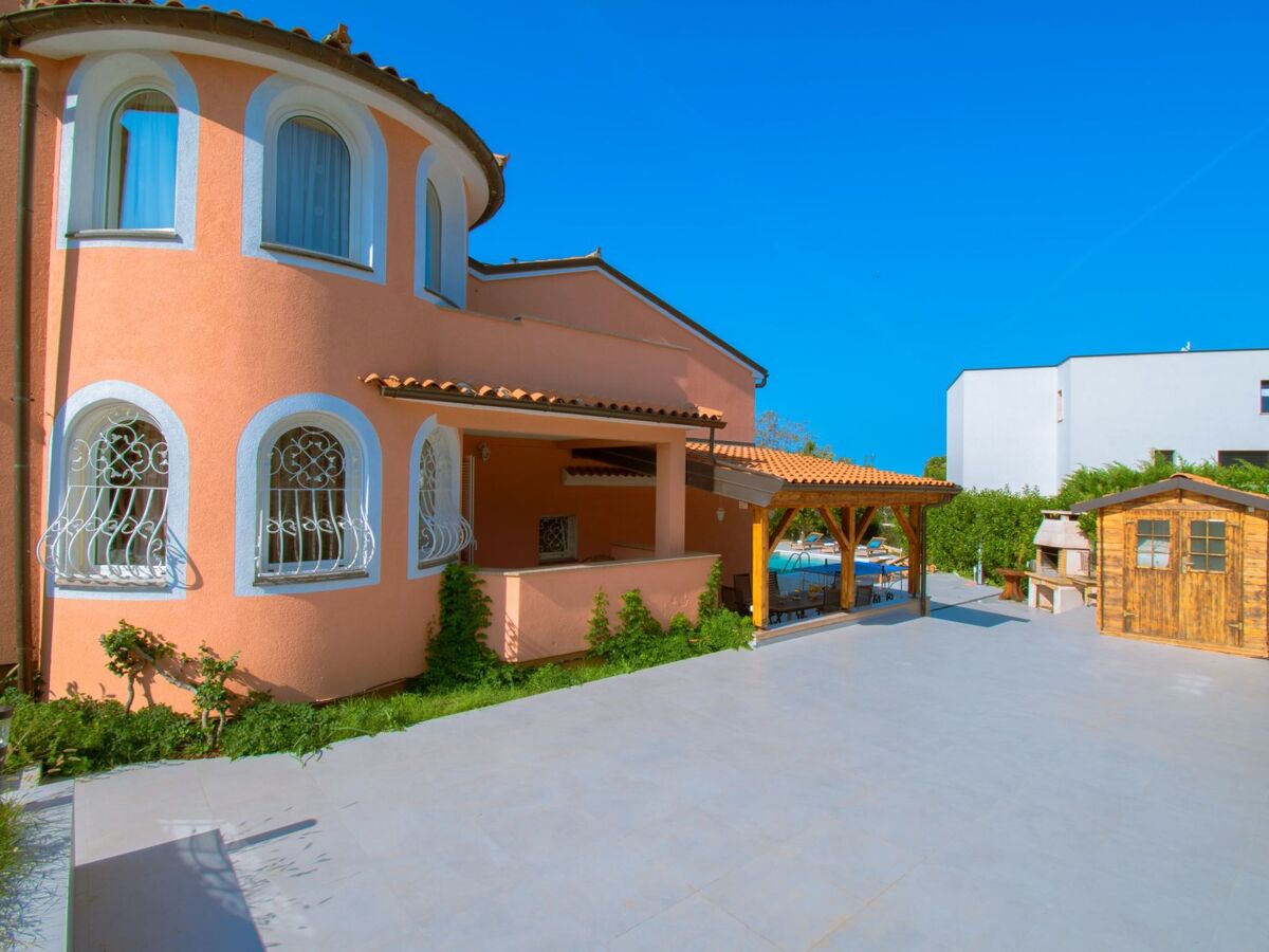 Villa Natalia – Maison 6 chambres avec piscine privée - Photo 9
