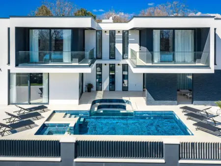 Villa Asper - 8 pers., piscine privée, à 900 m de la mer : photo 1