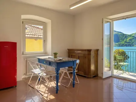 Appartement Tinca – Vue panoramique lac à Domaso : photo 8