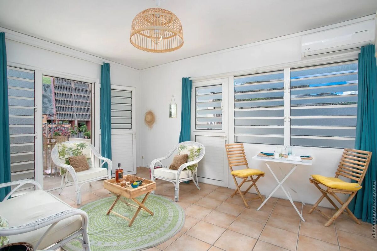 Appartement avec terrasse et vue ville à Fort-de-France, 40 m² - Photo 12