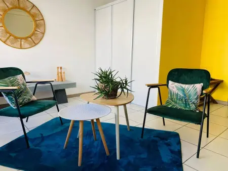 Location appartement à Fort de France, Charmant appartement de 1 chambre à Fort-de-France 35 m²