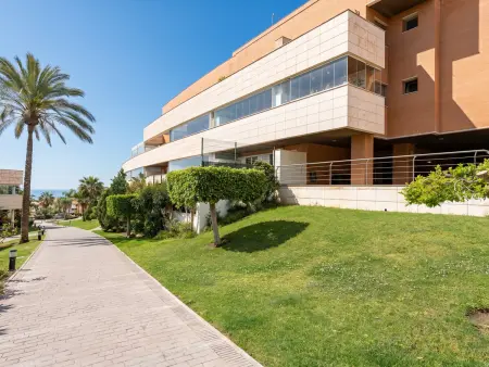 Appartement El Pinillo, terrasse vue mer et piscine : photo 31