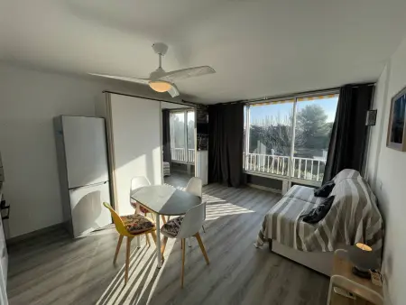 Studio cabine rénové face au port de Saint-Cyprien : photo 19