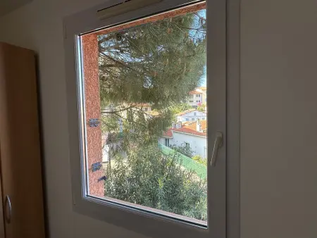 Appartement 67 m² climatisé, terrasse, près du port : photo 16