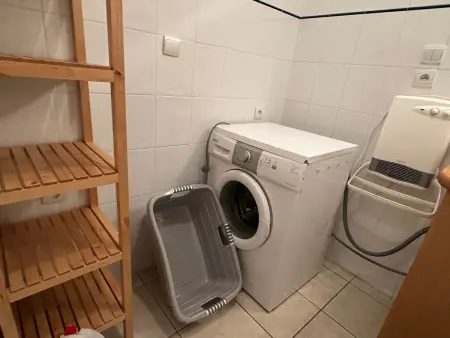 Appartement 67 m² climatisé, terrasse, près du port : photo 17