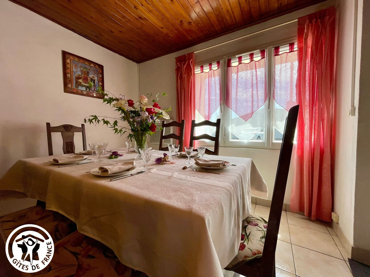 Gîte 6 pers. à Saint-Julien-des-Landes, étang pêche - Photo 8