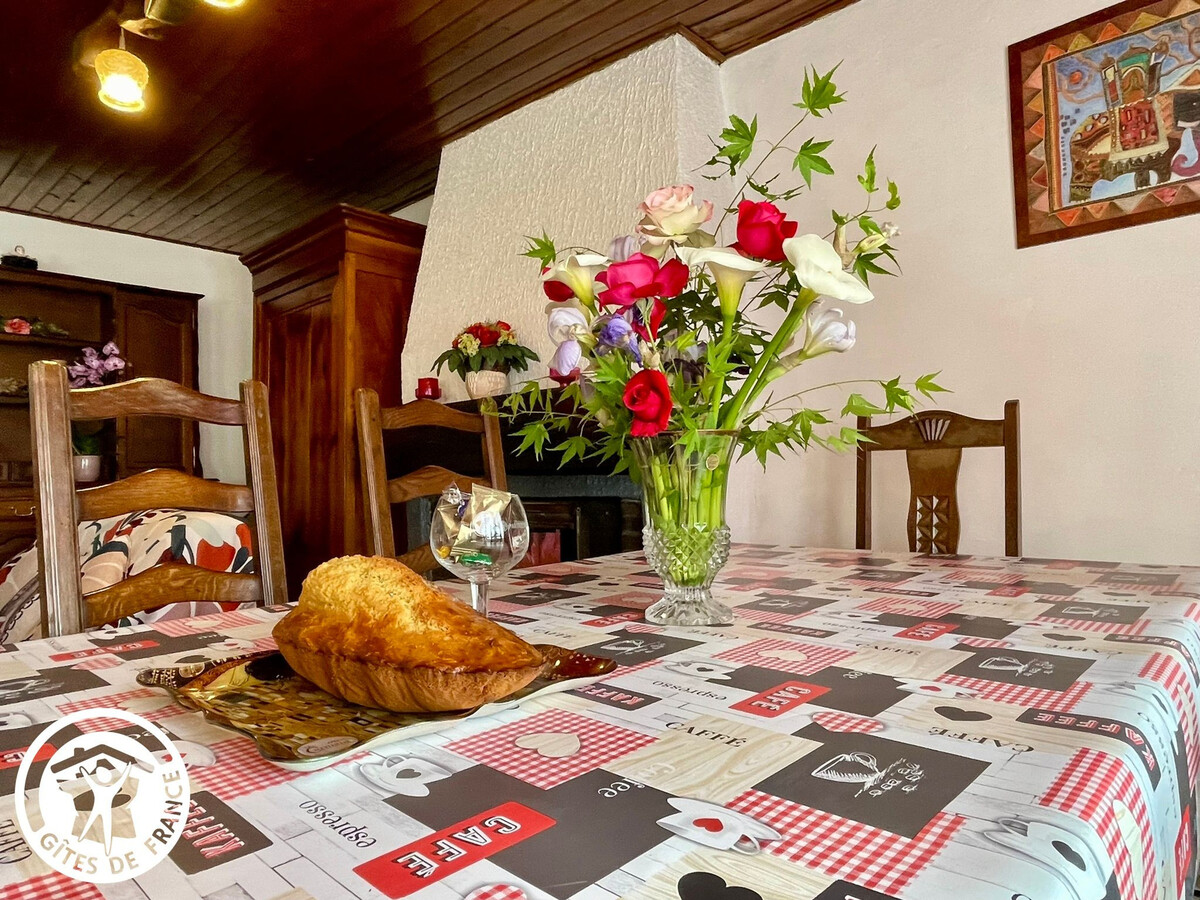 Gîte 6 pers. à Saint-Julien-des-Landes, étang pêche - Photo 9