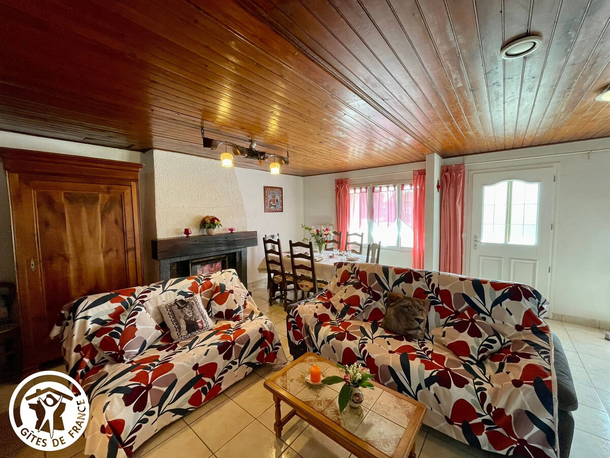 Gîte 6 pers. à Saint-Julien-des-Landes, étang pêche - Photo 12