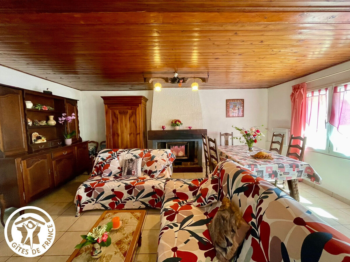 Gîte 6 pers. à Saint-Julien-des-Landes, étang pêche - Photo 13