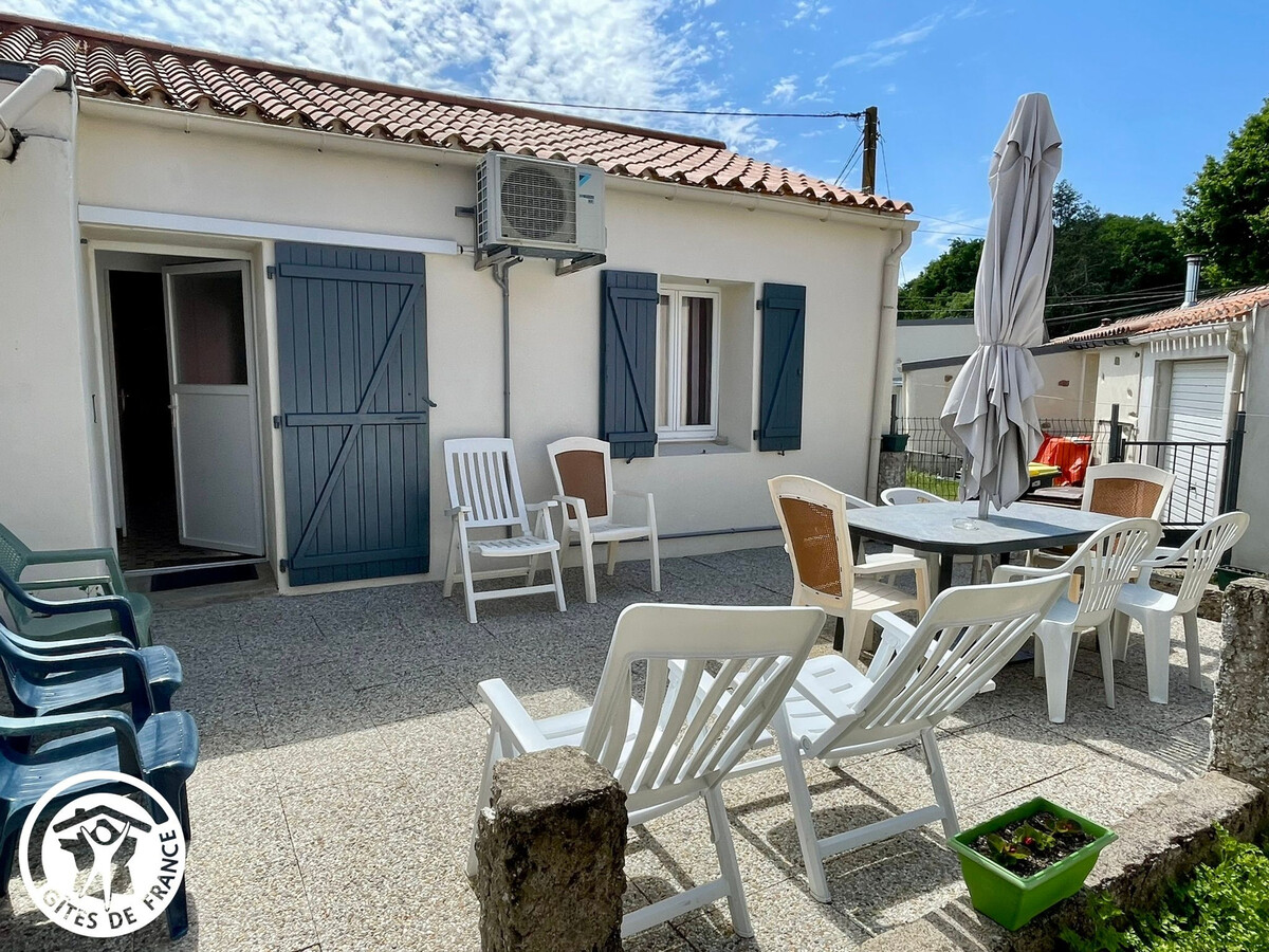 Gîte 6 pers. à Saint-Julien-des-Landes, étang pêche - Photo 25